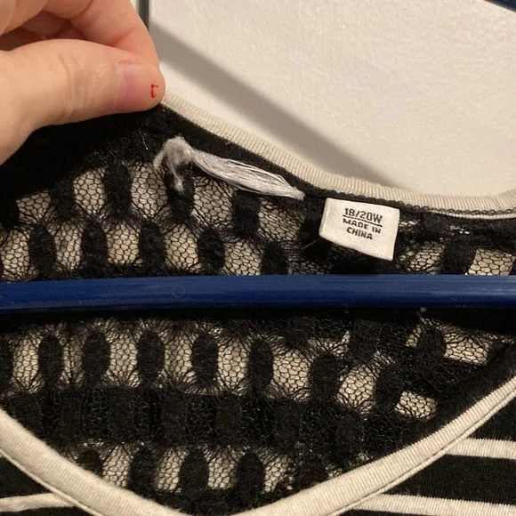 Black/White Striped Shirt with Lace - Picture 6 of 10